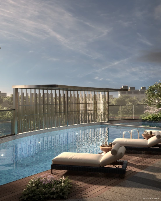 Luxury Rooftop Pool And Lounge